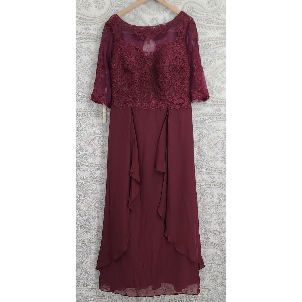 Formal Maroon evening gown lace embroidered floral Size 16W Wedding party MOTB